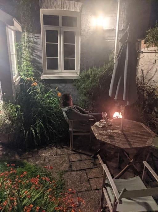 Cliffside Apartment Cowes  Ngoại thất bức ảnh